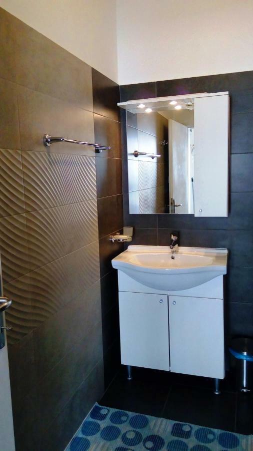 Apartmani Komunela Umag Exterior foto
